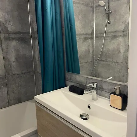 Apartman Le Cocon - Cosy - Parking Prive